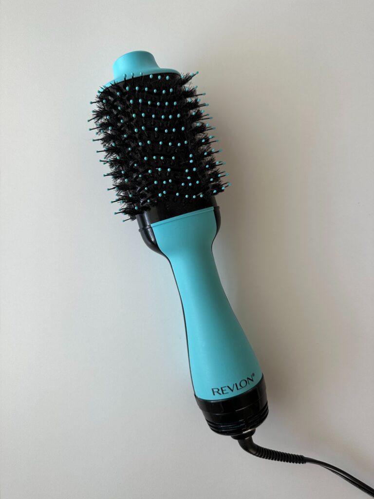 scalp-psoriasis-care-routine-hair-dryer-brush